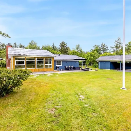 Akima - 700m From The Sea In Ne Jutland By Interhome *