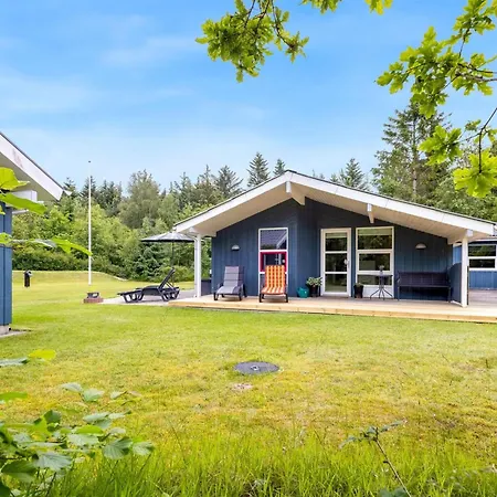 Akima - 700m From The Sea In Ne Jutland By Interhome * Hals